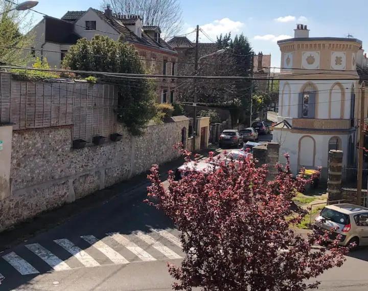 Charmant Logement Proche Disneyland Paris Parking Lagny Exterior foto
